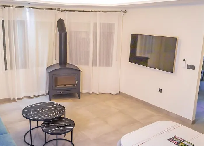 Del Acebuche * Κόρδοβα